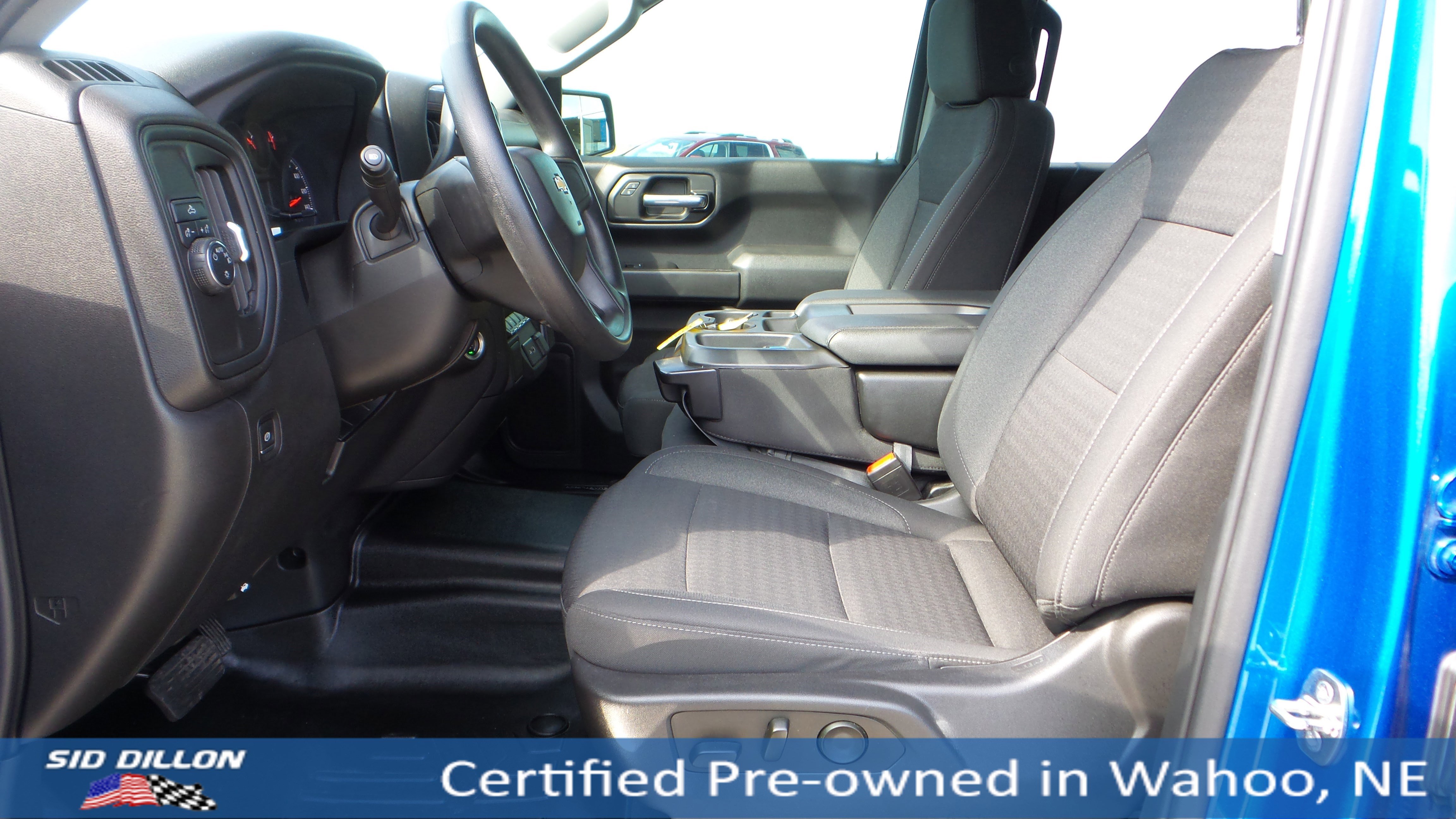 2022 Chevrolet Silverado 1500 Custom photo 4