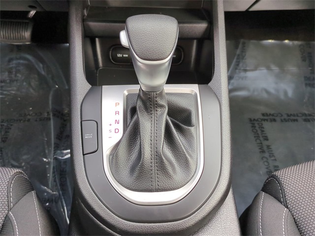2023 Kia Forte LXS photo 15