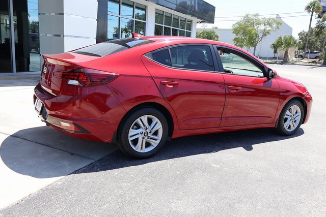 2020 Hyundai Elantra SEL photo 7