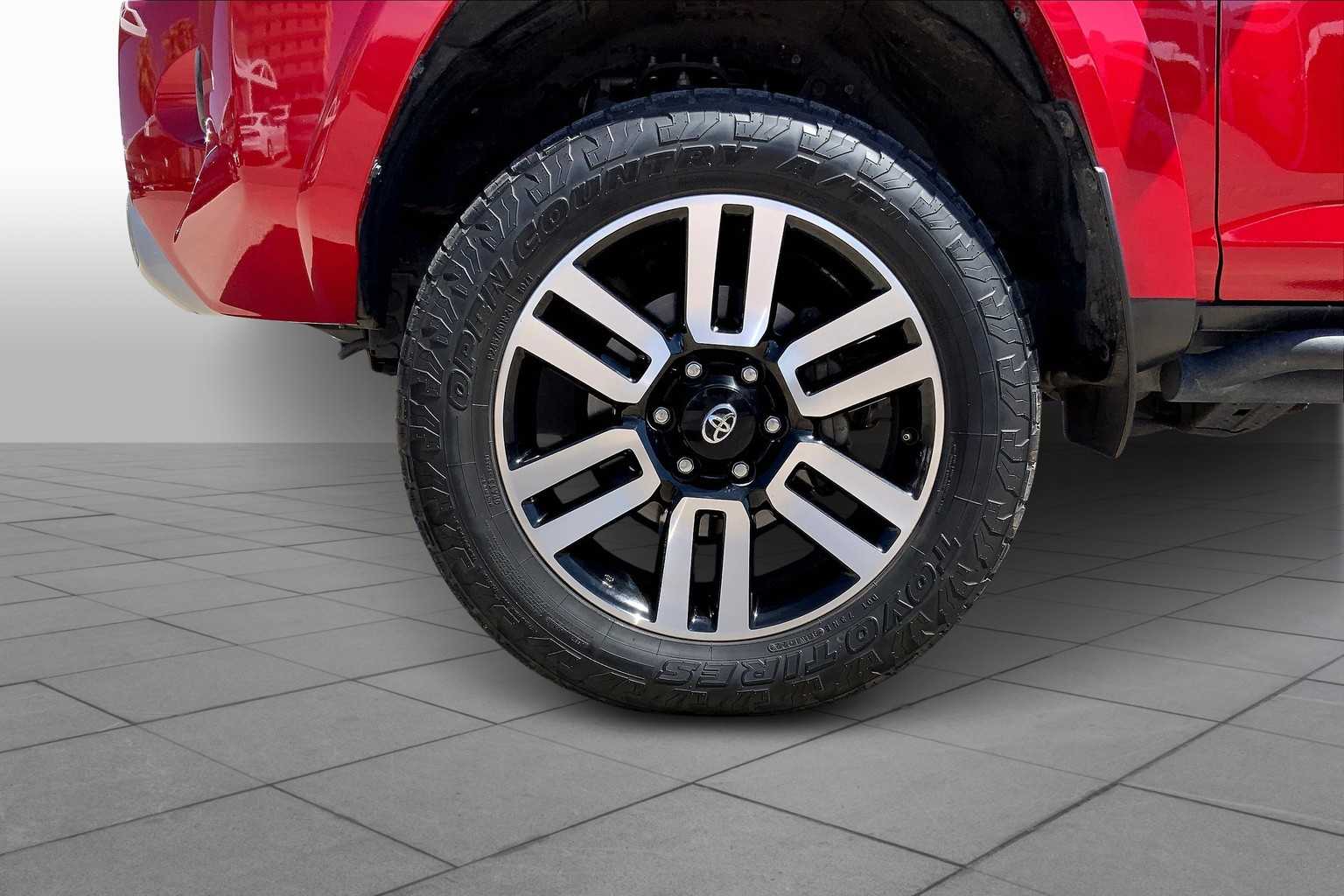 2023 Toyota 4Runner TRD Premium photo 10