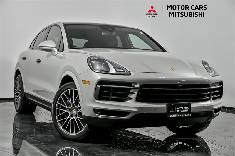 2022 Porsche Cayenne Coup Base's photo