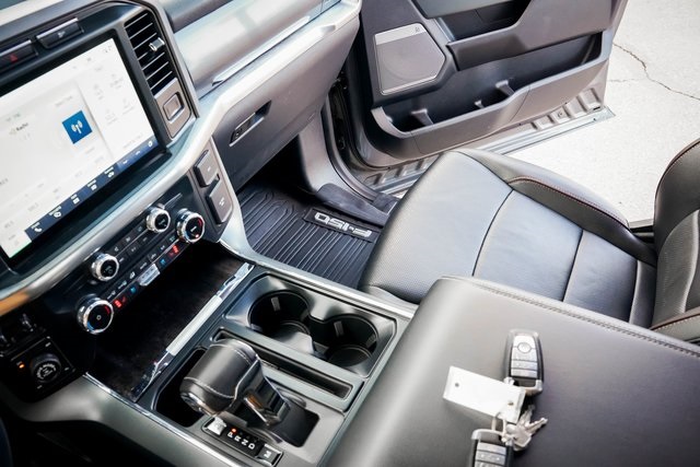 2022 Ford F-150 Lariat photo 27