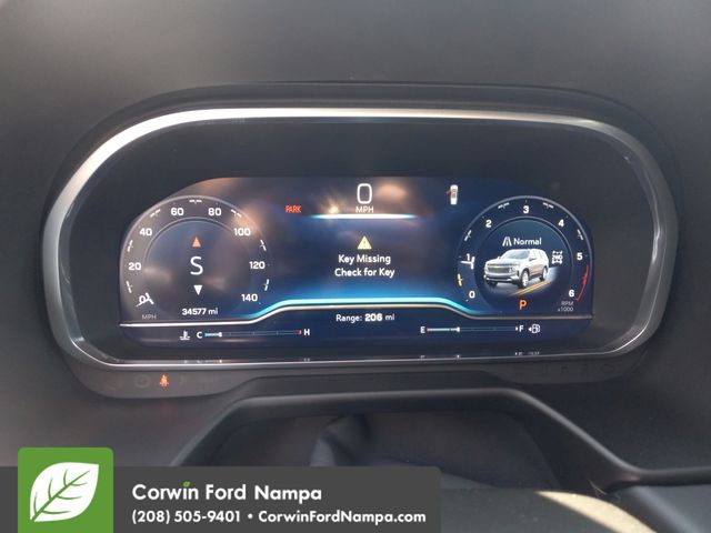 Used 2023 Green Chevrolet High Country image 18