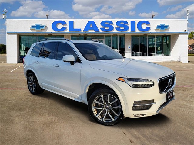 2018 Volvo XC90 Momentum