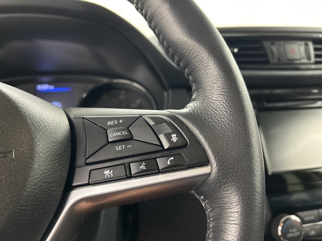 2018 Nissan Rogue SV photo 10