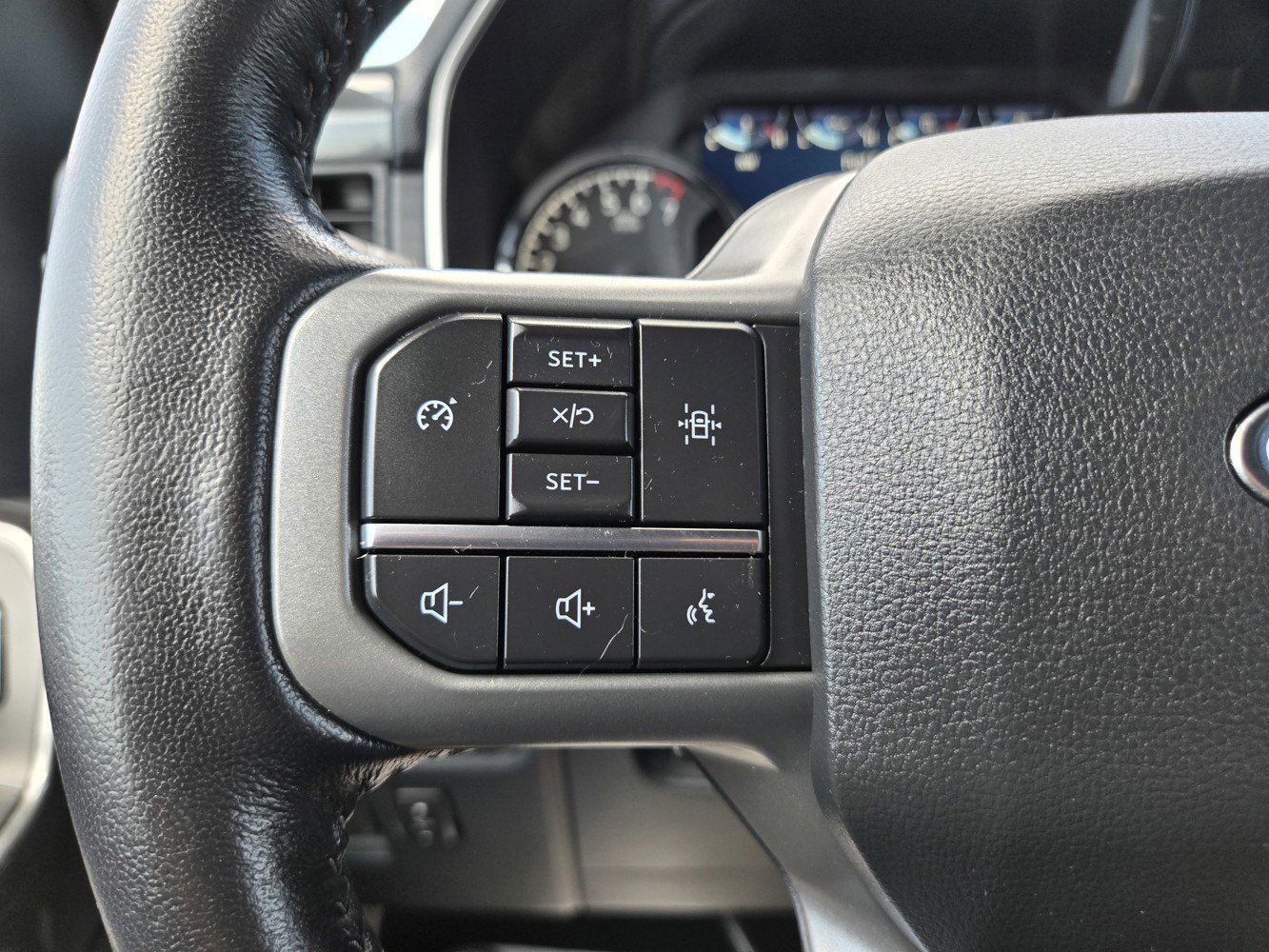 2022 Ford F-150 XLT photo 17