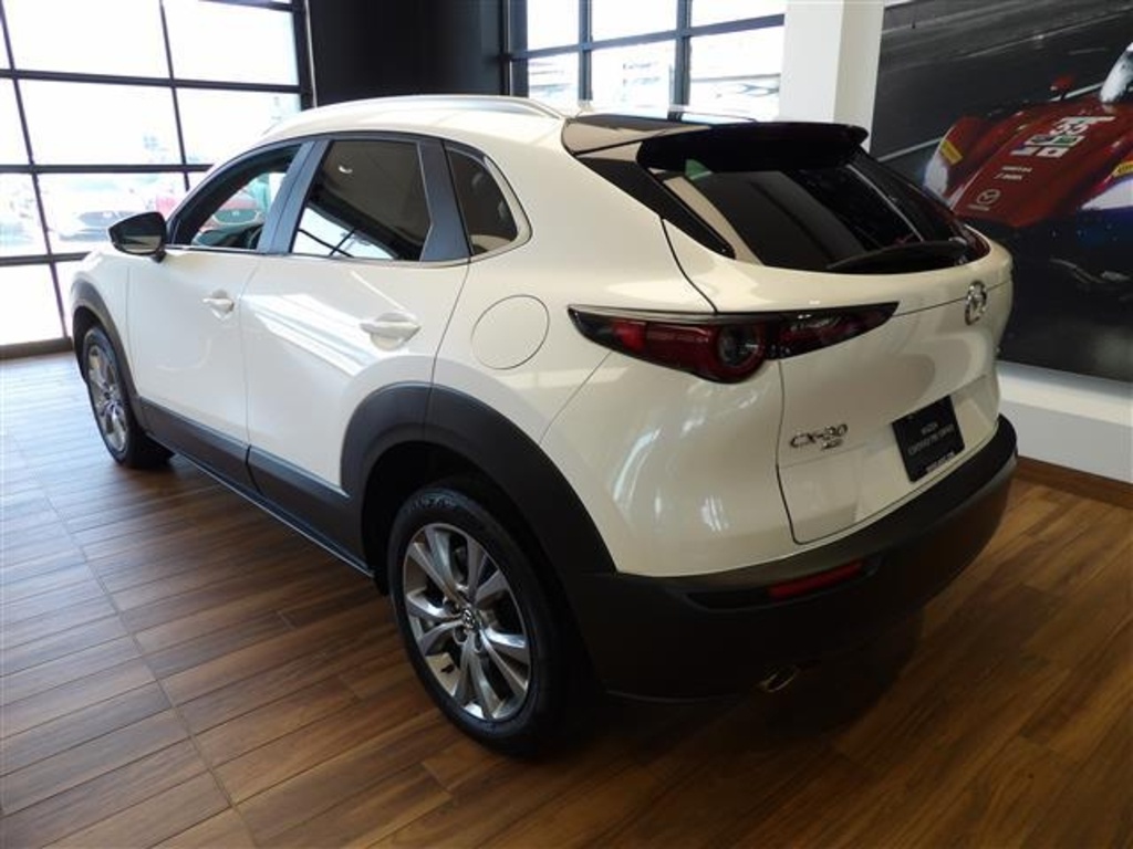2023 Mazda CX-30 2.5 Select photo 8