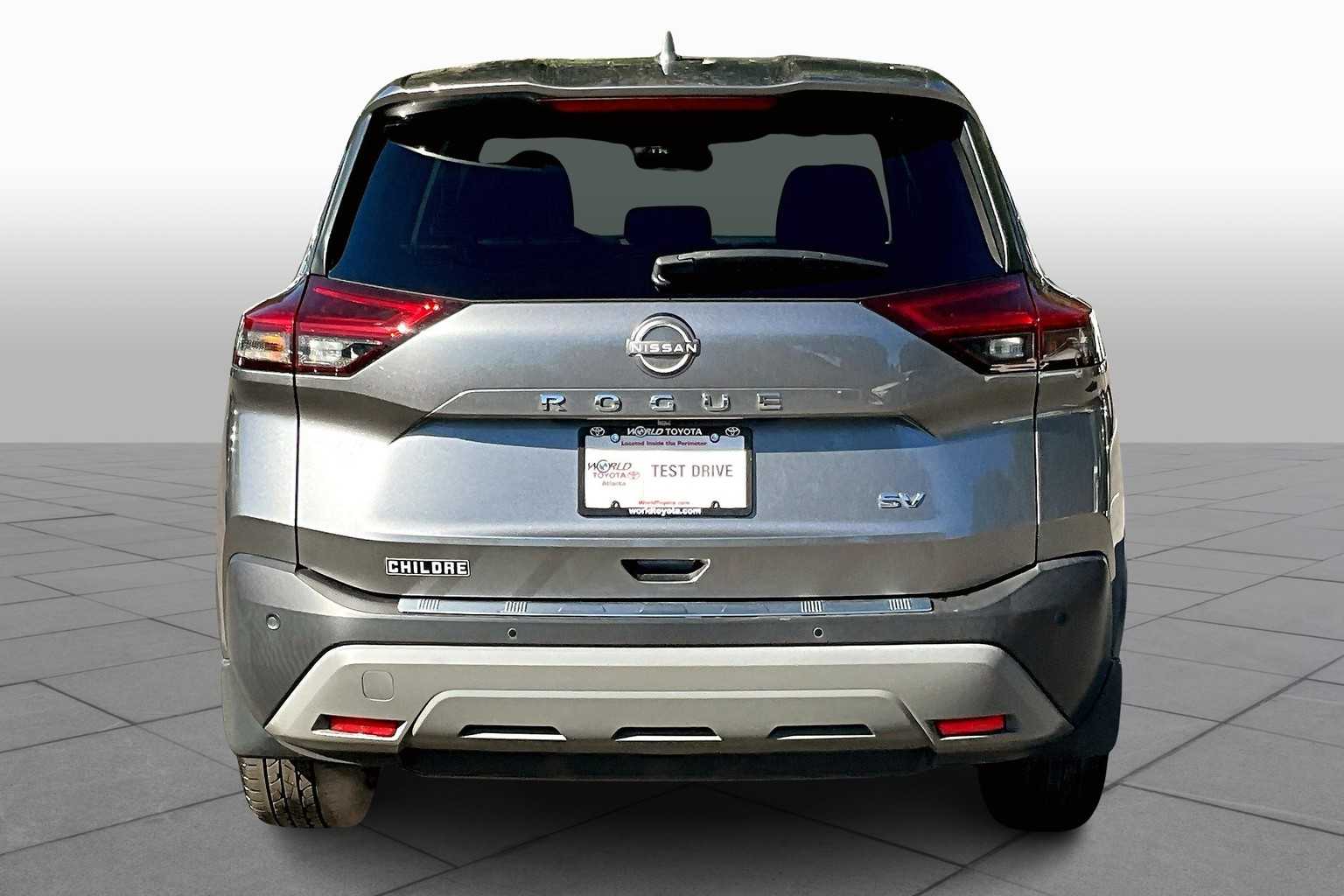 2023 Nissan Rogue SV photo 4