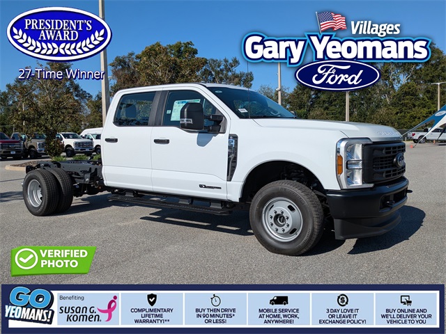 2026 Ford F-350 Super Duty Chassis Cab XL's photo