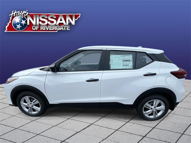 2025 Nissan Kicks Play S photo 3