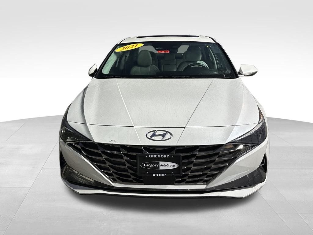 2021 Hyundai Elantra Limited photo 2