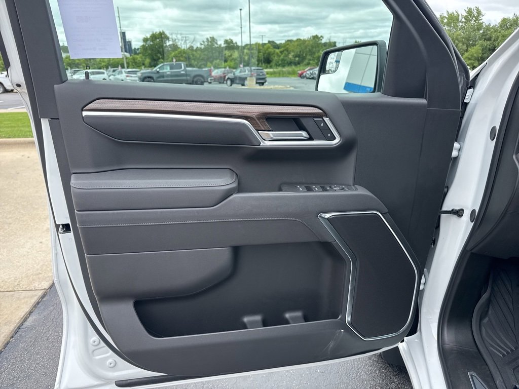 2026 Chevrolet Silverado 1500 LT photo 27
