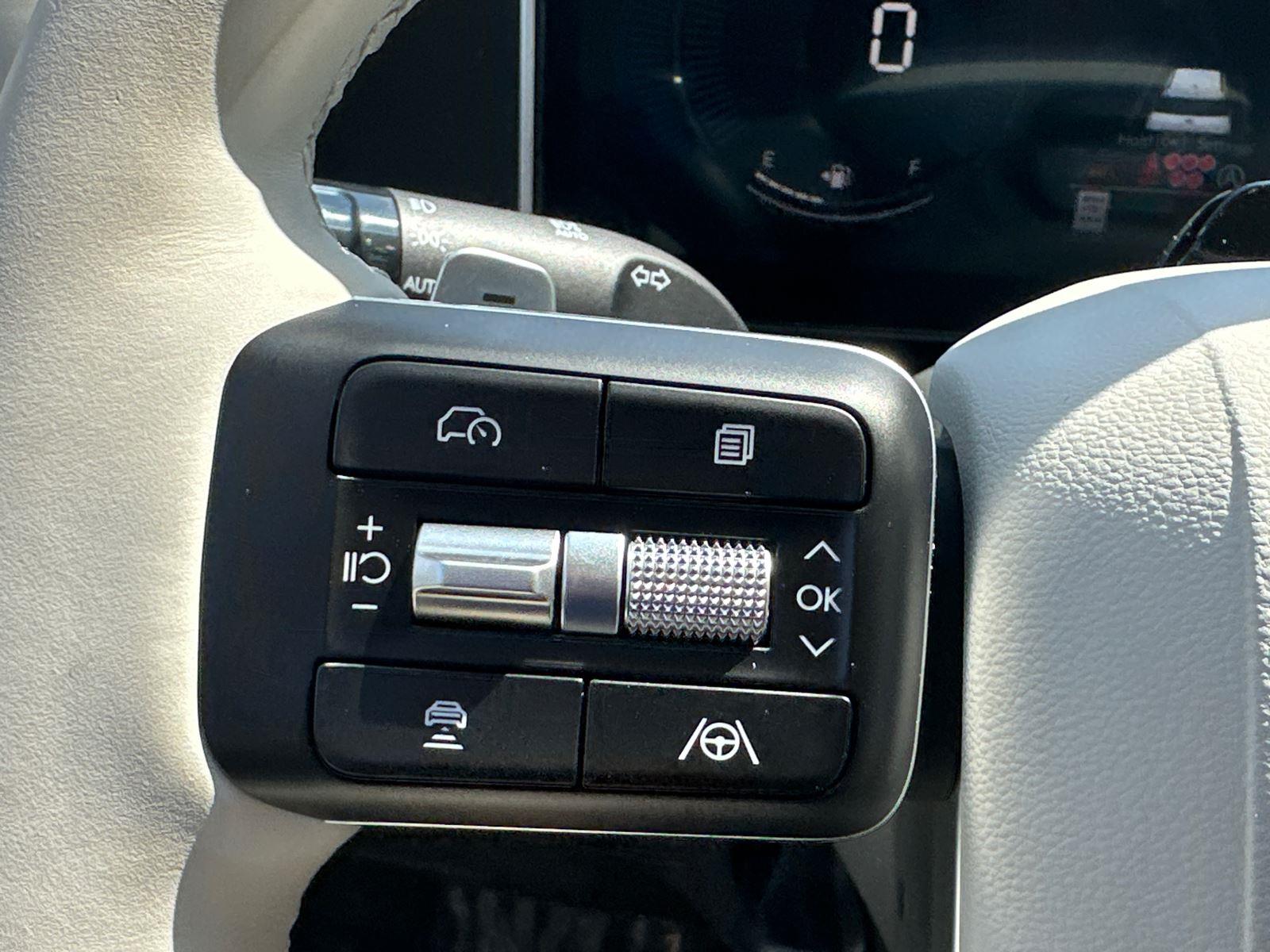 2026 Hyundai Santa Fe SEL photo 13