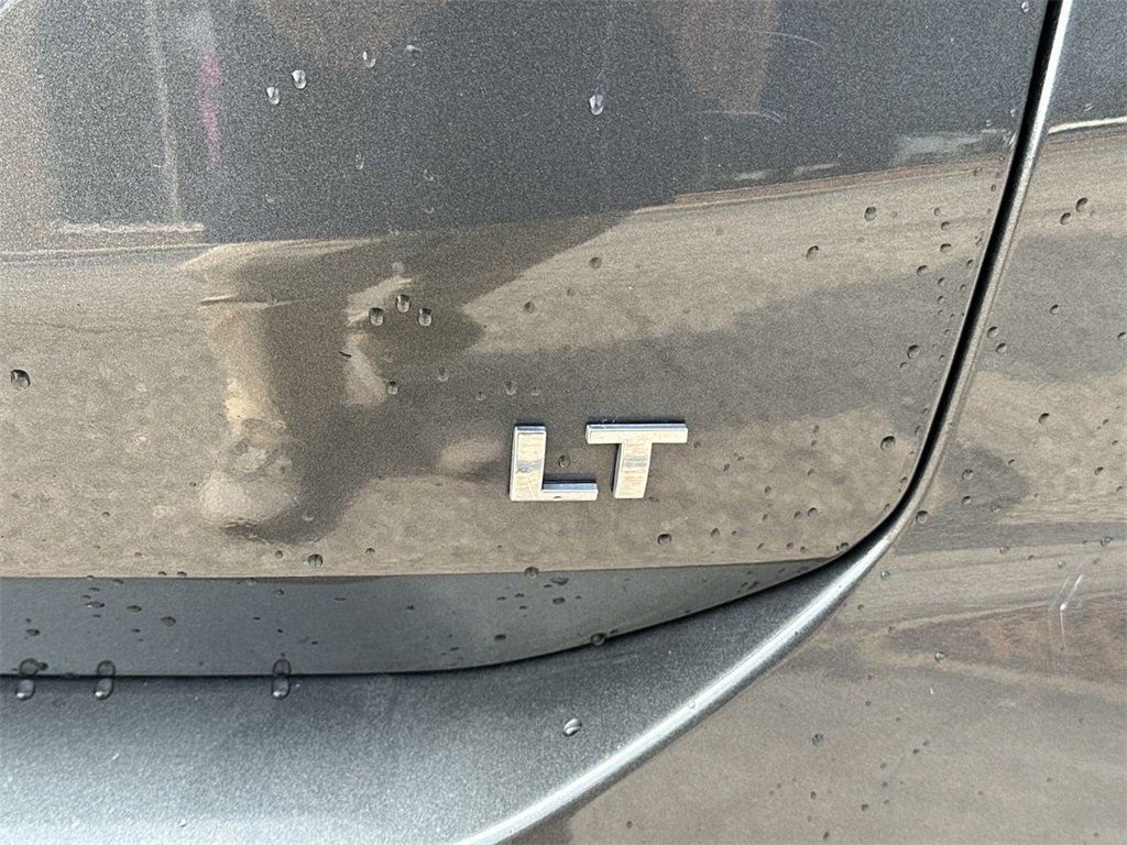 2018 Chevrolet Equinox LT photo 29