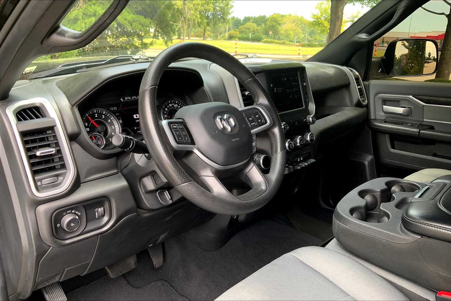 2022 Ram 2500 Big Horn photo 16