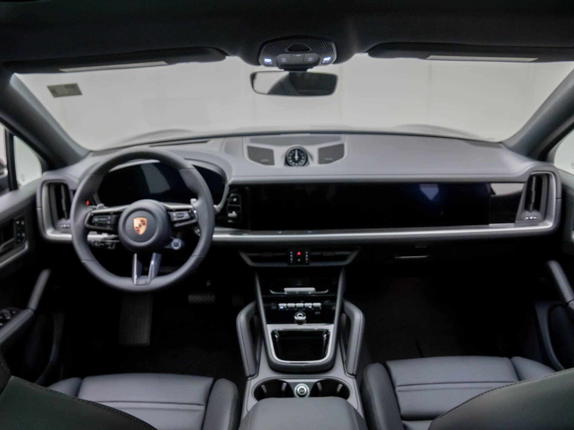 2025 Porsche Cayenne E-Hybrid Coupe photo 9