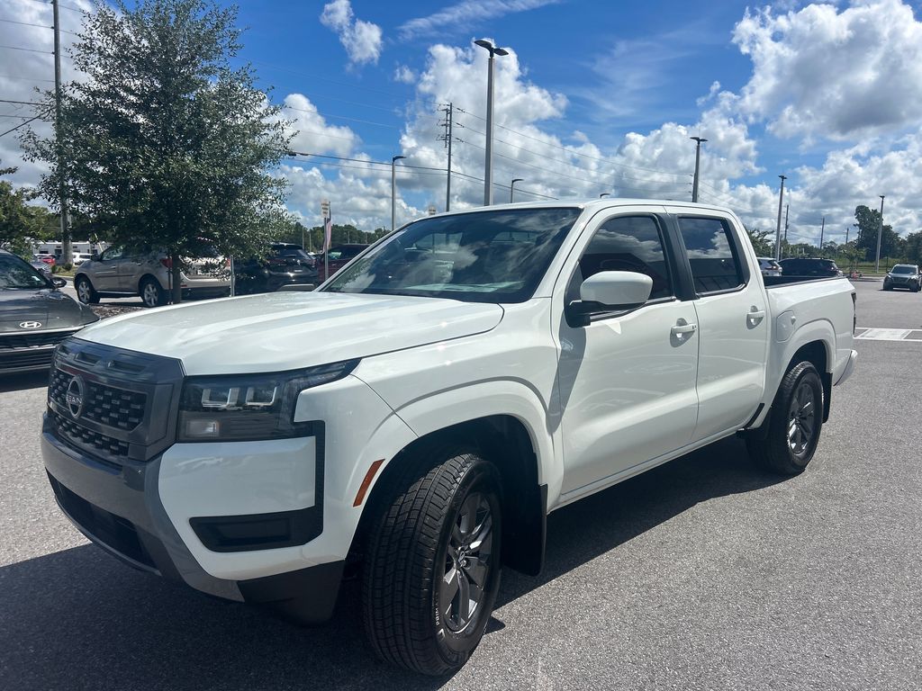 2026 Nissan Frontier SV photo 2