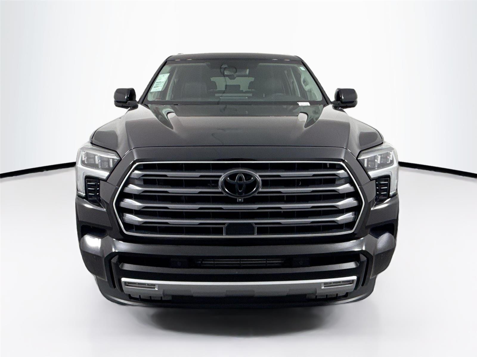 2023 Toyota Sequoia Limited photo 3
