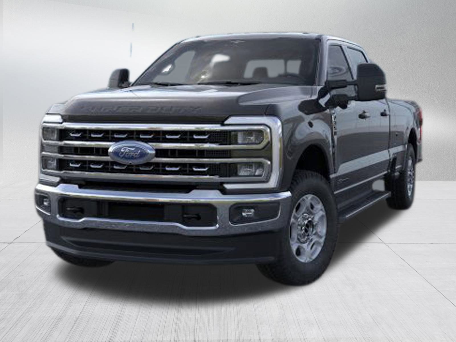 2026 Ford F-350 XLT photo 3