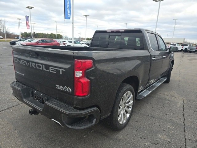 2019 Chevrolet Silverado 1500 High Country photo 3