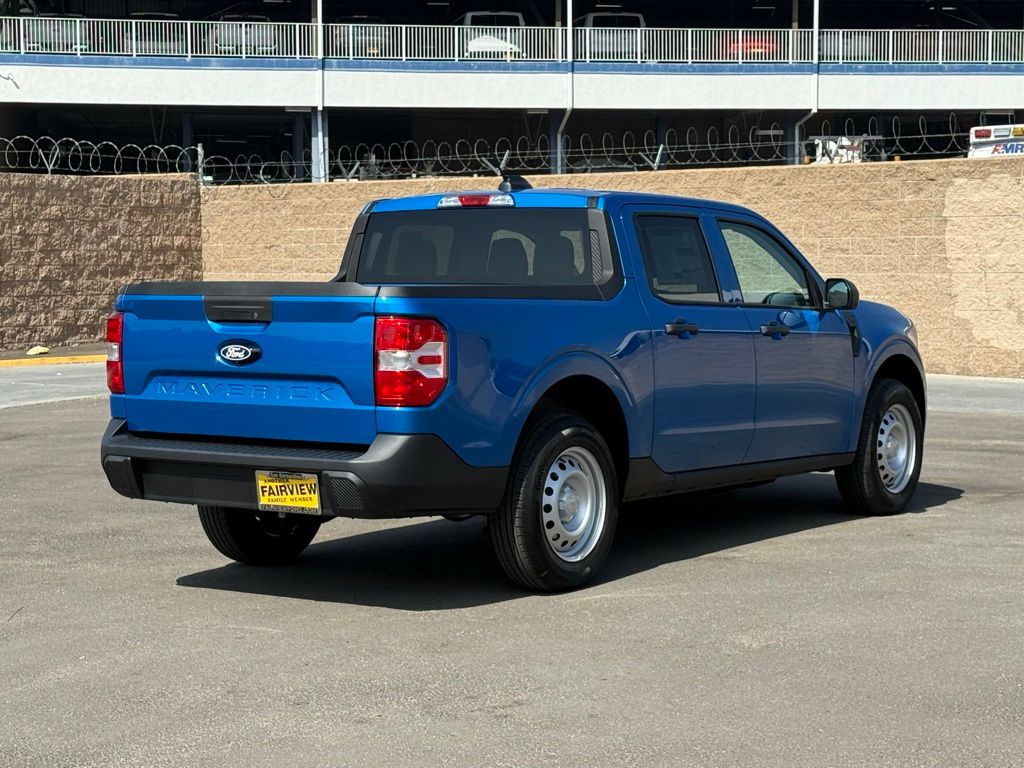 2025 Ford Maverick XL photo 4