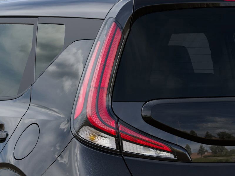 2025 Kia Soul LX photo 3
