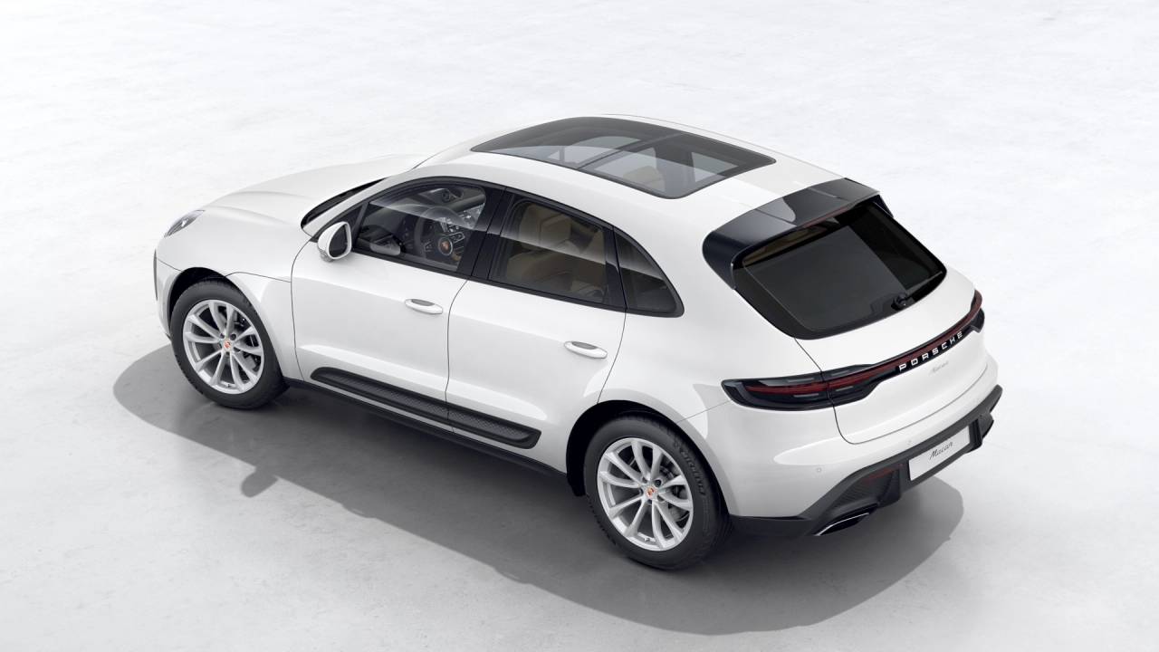 2026 Porsche Macan T photo 4