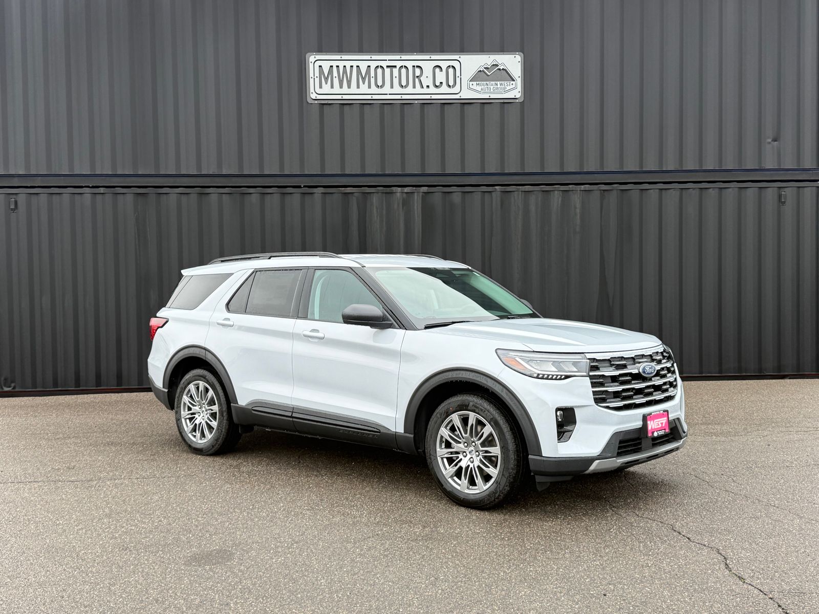2026 Ford Explorer Active's photo