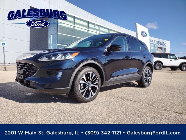 2021 Ford Escape SEL's photo