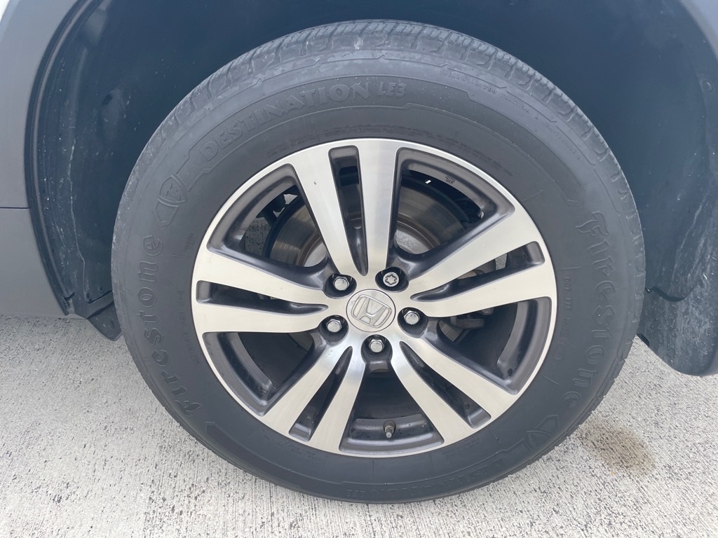 2016 Honda Pilot EX-L photo 26