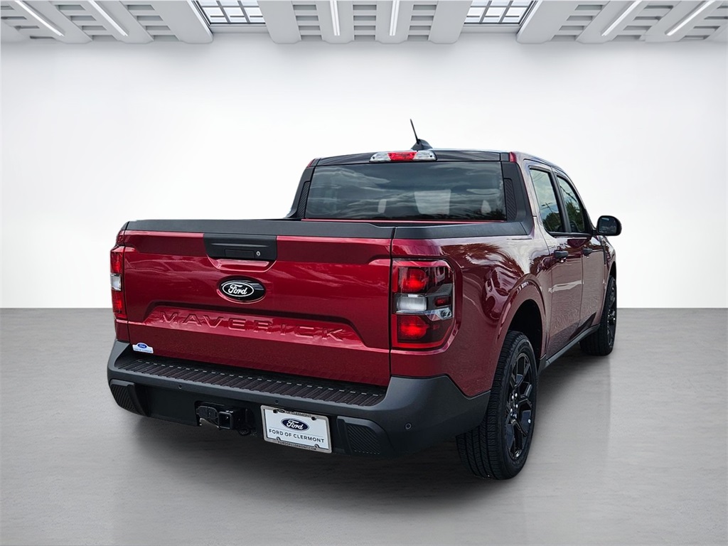 2025 Ford Maverick XLT photo 2