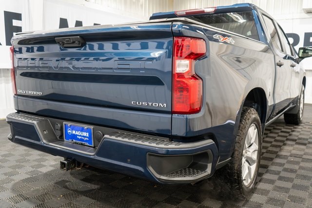 2022 Chevrolet Silverado 1500 Custom photo 3