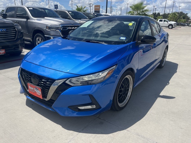 2022 Nissan Sentra SR photo 3