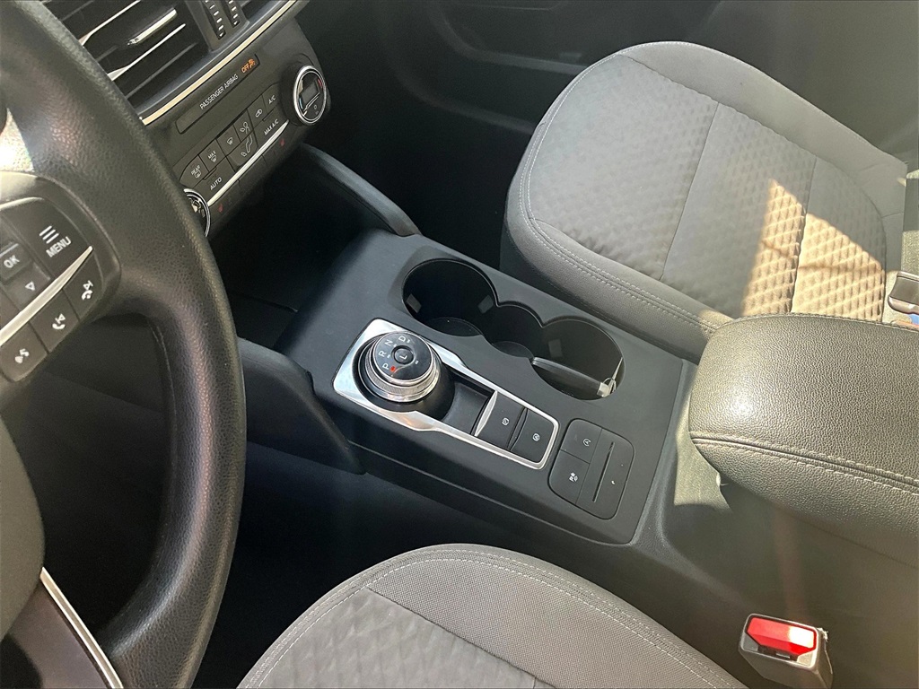 2020 Ford Escape SE photo 19