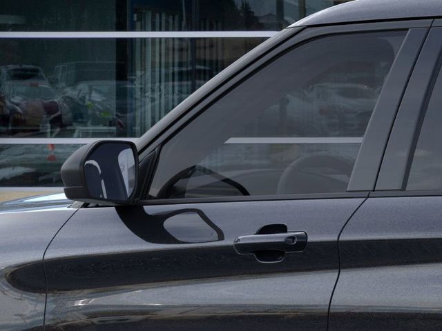 2025 Ford Explorer photo 19