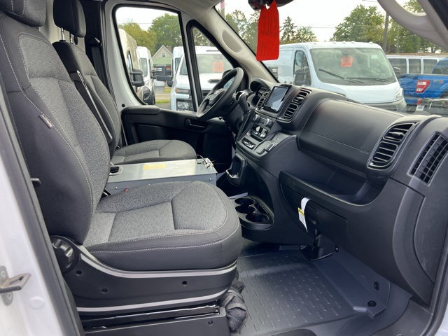 2025 Ram ProMaster 1500 photo 12