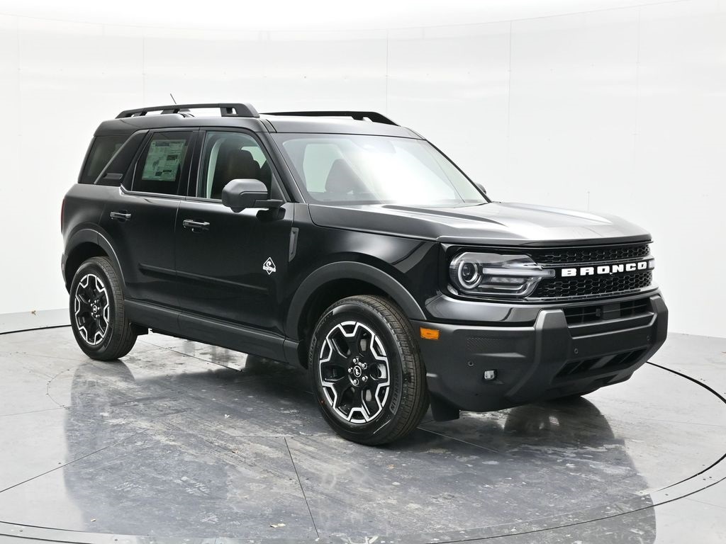2025 Ford Bronco Sport Outer Banks's photo
