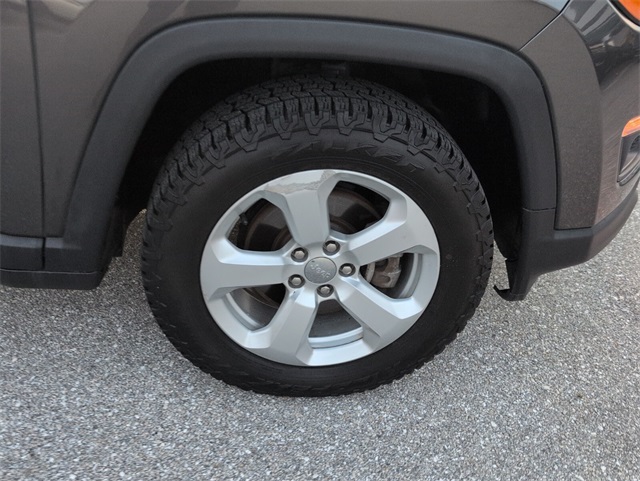 2017 Jeep Compass Latitude photo 18