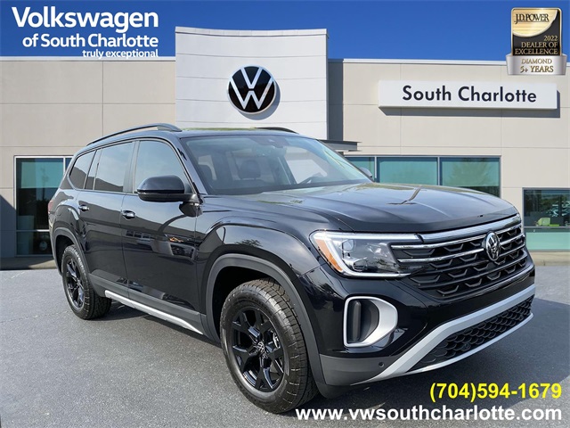 2025 Volkswagen Atlas Atlas Peak Edition's photo