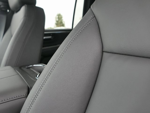2026 Chevrolet Suburban LT photo 10