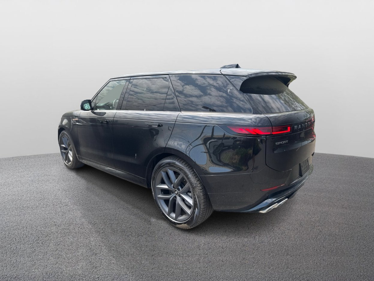 2025 Land Rover Range Rover Sport SE photo 7