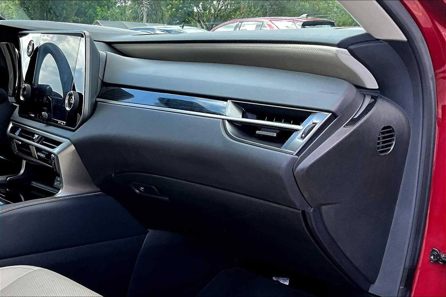 2023 Lexus RX photo 18