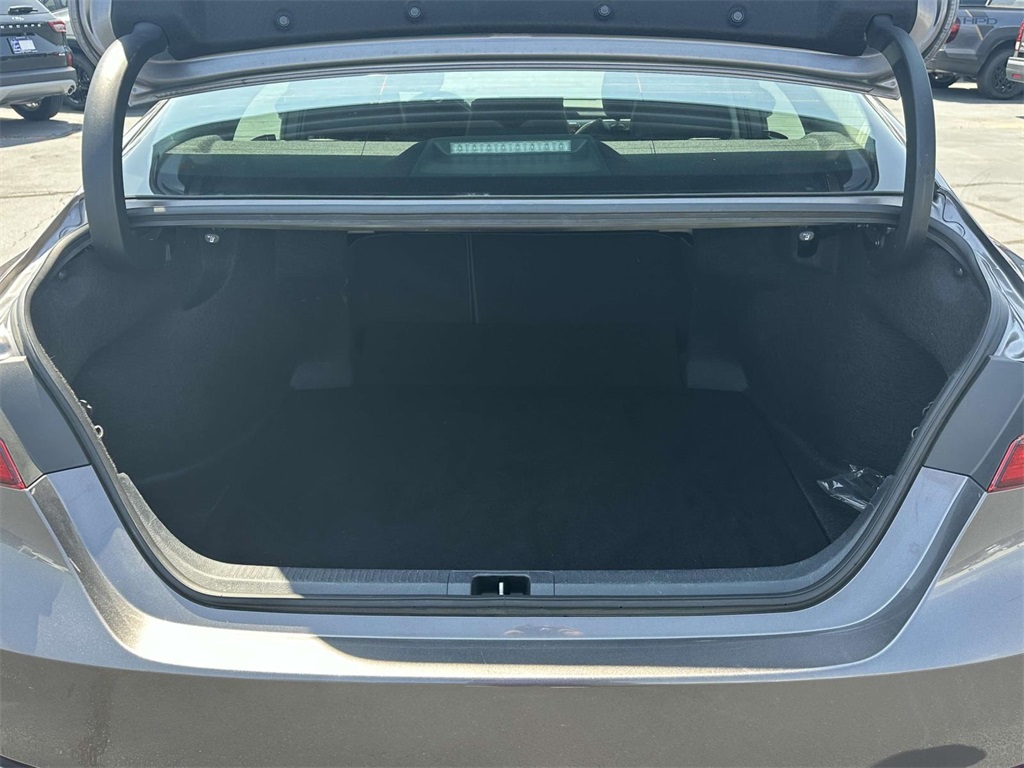 2024 Toyota Camry XSE photo 8