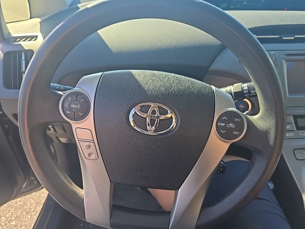 2012 Toyota Prius photo 9