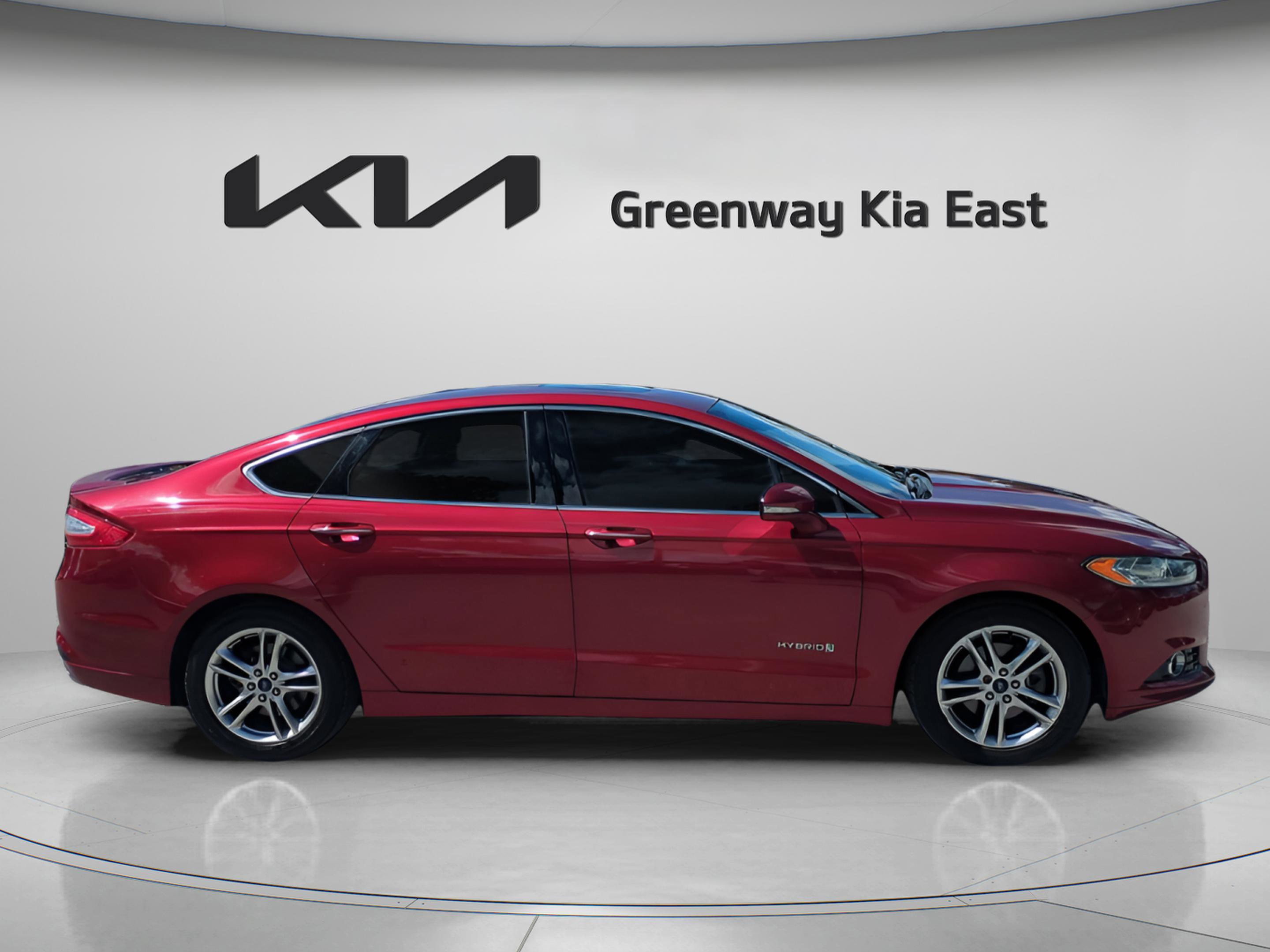 2016 Ford Fusion Titanium photo 9