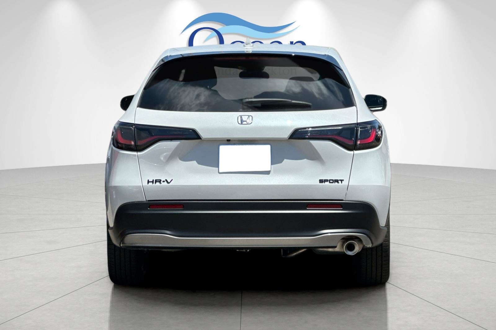2026 Honda HR-V Sport photo 4