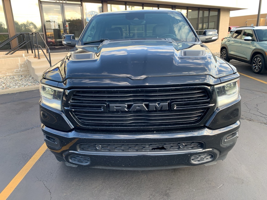 2021 Ram 1500 Sport photo 4