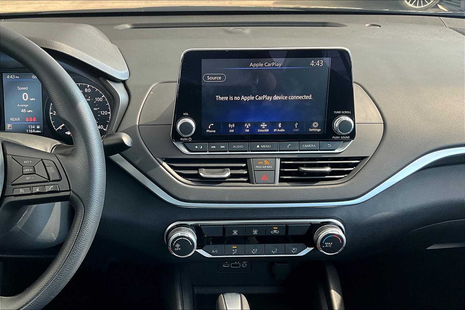 2025 Nissan Altima S photo 6