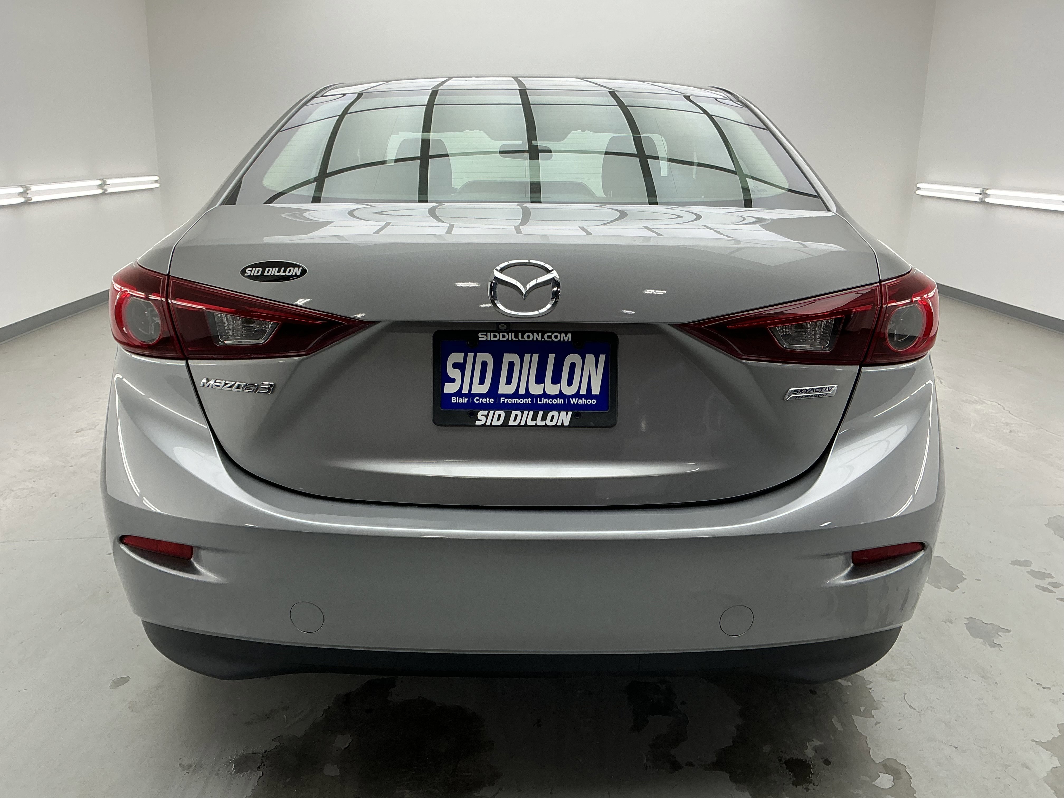 2016 Mazda Mazda3 i Sport photo 3