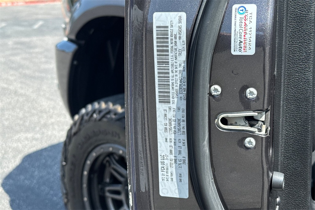 2017 Ram 3500 Laramie photo 26